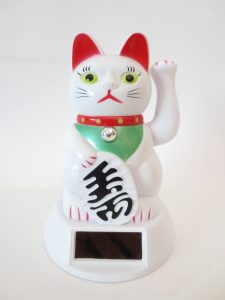 Lucky Cat solar wit