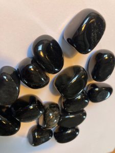 Trommelstenen Obsidiaan Zwart (ca. 10 - 12 gr.) - Afbeelding 2