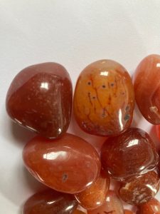 Trommelstenen Carneool (ca. 10 - 15 gr.) - Afbeelding 2